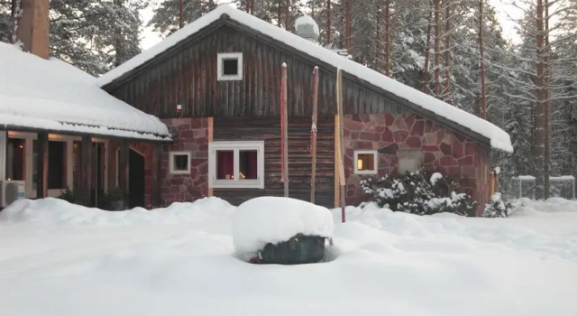 Molnbyggen Strand, Rezerwuj Hotel Hotele w Svealand z parkingiem, Parking