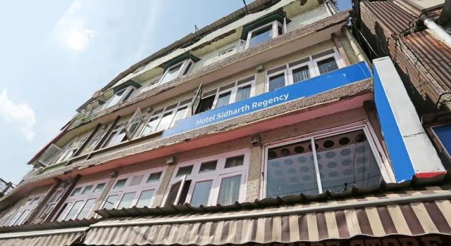 OYO 27002 H S R Ram Bazaar