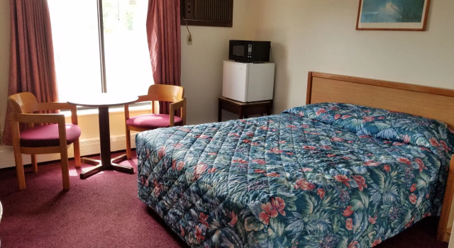 Hampton Village Inn