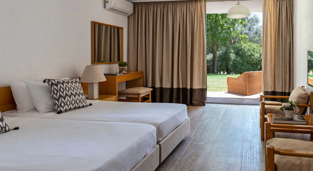 Двухместный номер Classic Amalia Hotel Olympia