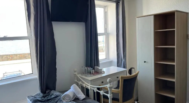 Семейный номер Standard с видом на море St Georges Guest House