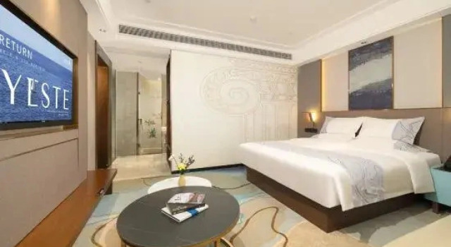 Семейный люкс Yeste International Hotel (Guigang City Government Wanda Store)