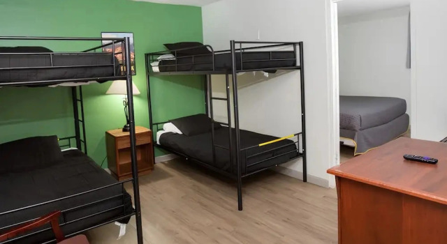 Suite Modern Motel