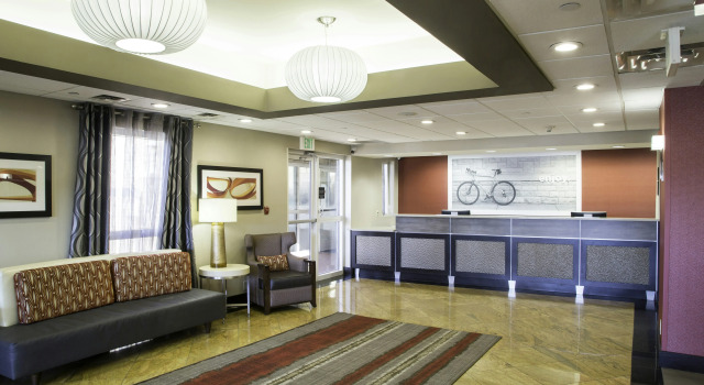 Hampton Inn Oxford-West, Забронировать Отель Оксфорд Миссисипи