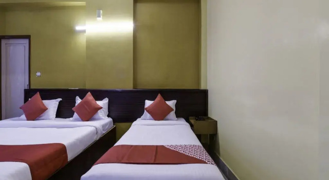 Hotel New Prince by OYO Rooms
