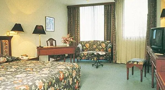 Tai Pan Hotel-4 Nights, Bangkok, Thailand
