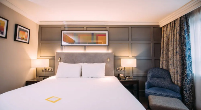 Двухместный клубный номер Standard Crowne Plaza - Belfast by IHG