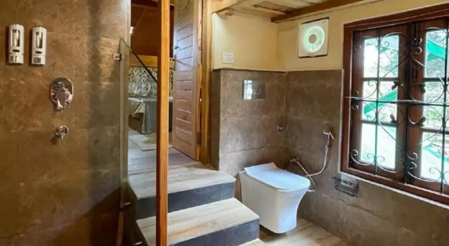Rosastays Nainital, Rezervovat Hotel Nainital Uttarakhand