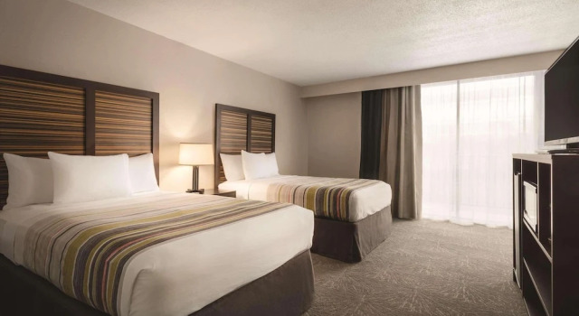 Люкс Country Inn & Suites by Radisson, Erlanger - Cincinnati South