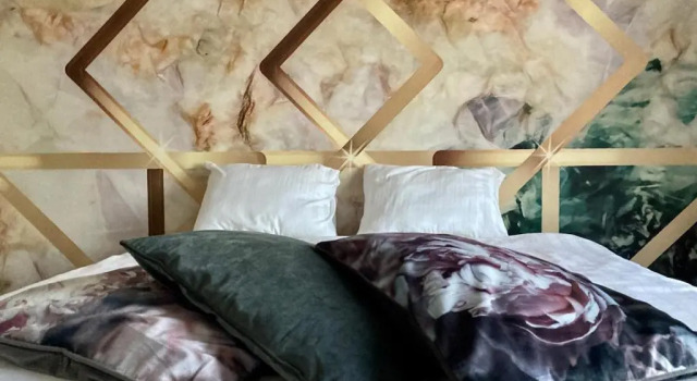 Suite CheRiedel Bed & Breakfast & Art Gallery