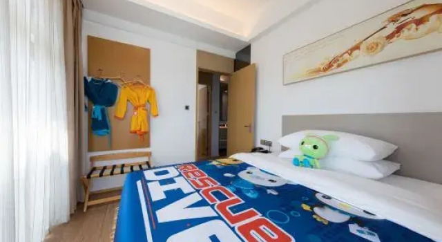 Двухместный семейный люкс Vienna Hotel (Zhuhai Hengqin Port Ocean Kingdom)