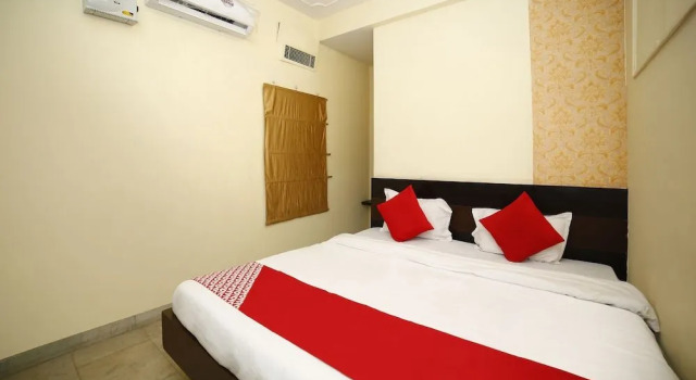 OYO 17326 Aashirwad Guest House