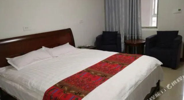 Jinling Hostel, Prenota Ostello Hotel a Hubei con parcheggio, Parcheggio