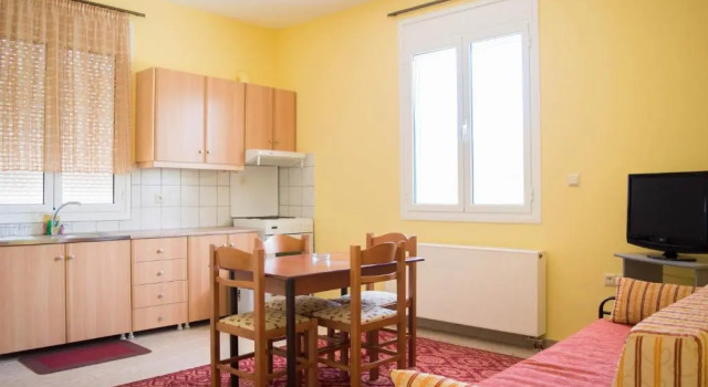 Manesi Apartments