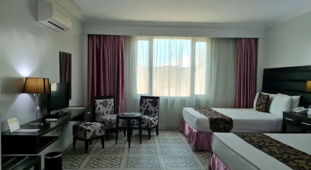 Полулюкс Fiesta Garden Hotel