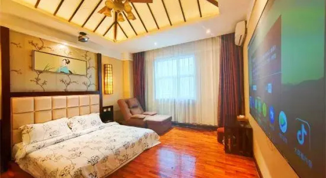 Beihaidao Hotel (Shenzhen Shuangyong Street Metro Station)