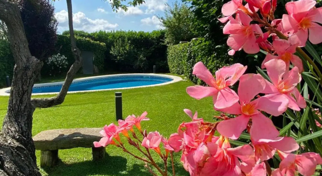 Villa Magnolia  - Ideal para vacaciones en familia, Buchen Sie Villa Villen in Girona, Villa