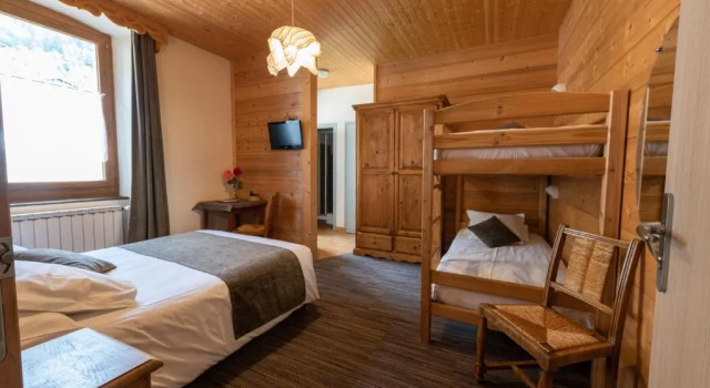 Четырёхместный номер Standard Hotel la Pointe Percee