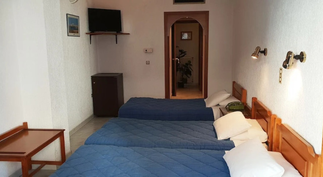 Трёхместный номер Standard с видом на город Hotel Apollonia Delphi