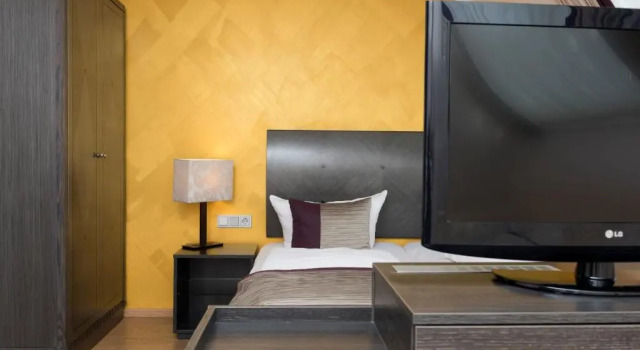 Полулюкс Wyndham Duisburger Hof
