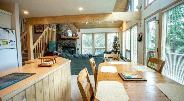 The Cabin, Book Feriehus Mount Storm West Virginia