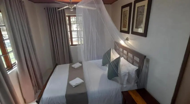 Шале Ezulwini Game Lodge