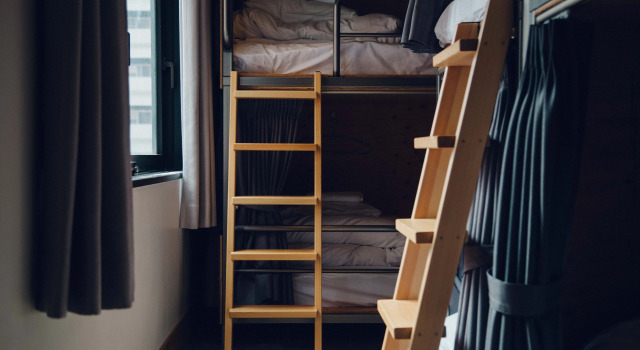 Кровать в общем номере Wise Owl Hostels Shibuya