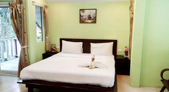 Baan Suan Chong Khao Resort