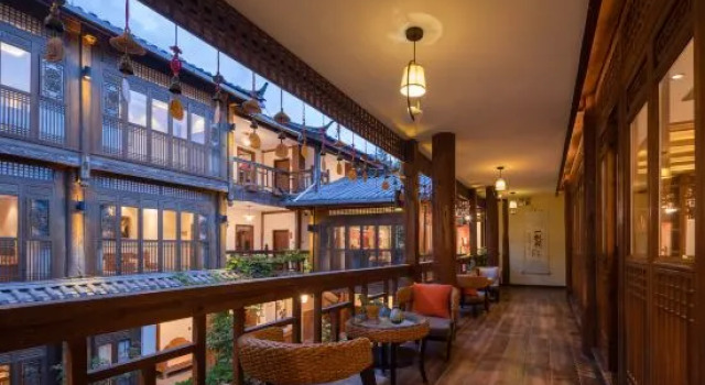 Ruyuan Mansion · Lijiang Naxi Style Garden, Забронировать Отель Отели Лицзян 4 звезды, рядом с Улица Сквер-стрит Древнего города Шухэ, 4*