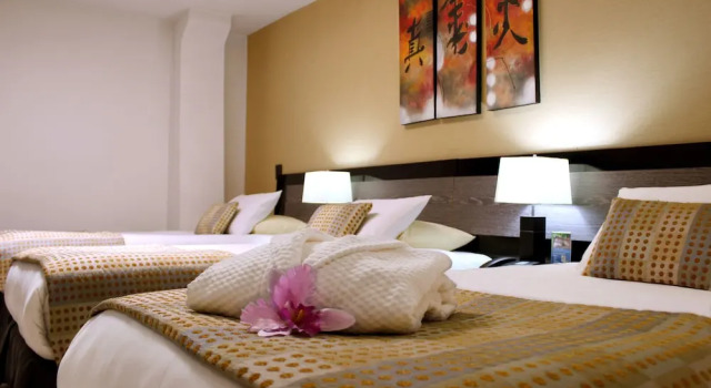 Трёхместный номер Executive с балконом Hotel Bogota Expocomfort SPA- Embajada Americana - Corferias
