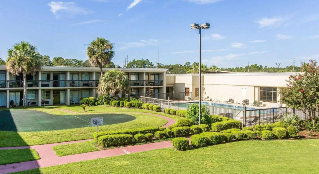 Quality Inn & Suites, Boek Hotel SPA-hotels in Georgia, SPA