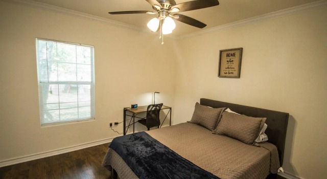 Cozy Remodeled 2br/2ba Near Downtown Sleeps 8, Забронировать Дом для отпуска Сан-Антонио Bexar County, рядом с San Antonio Spurs