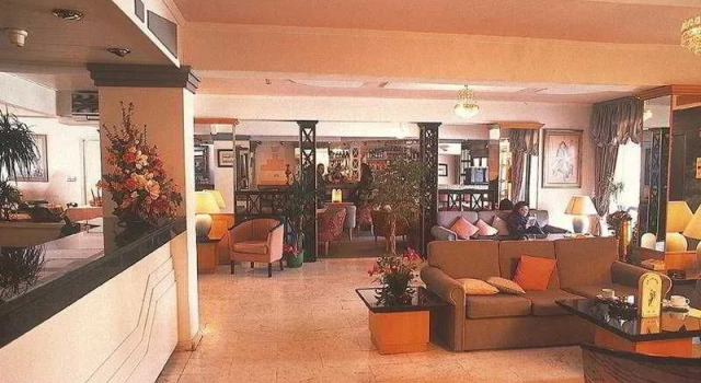 Jasmine Hotel Apartments, Reservar Apartamento Hotéis SPA em Limassol, perto de DaNala Beach, SPA