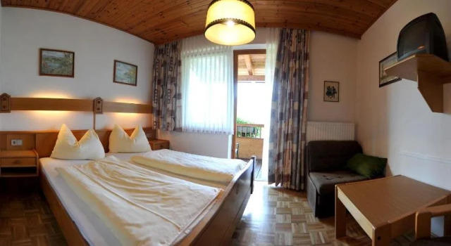 Gasthof Waldemar, Rezerwuj Hotel Hotele w Karyntia z parkingiem, Parking
