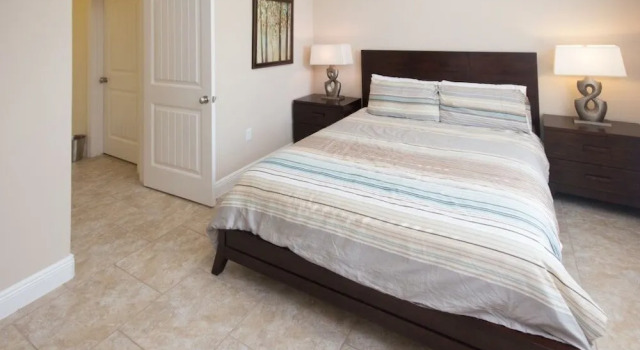 Elegant Solterra Resort Pool 6 Bedroom Home, Забронировать Курортный отель Курортные отели Давенпорт, Курортный отель