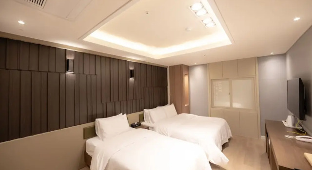 Camera Standard Hotel Lin