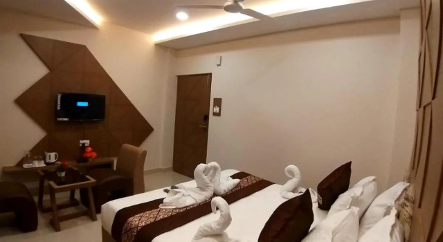 Grand Elegant, Varaa Hotelli Chennai Tamil Nadu