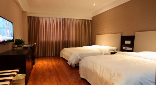Семейный номер Standard GreenTree Alliance YanTai YingChun Street Green Homeland Hotel