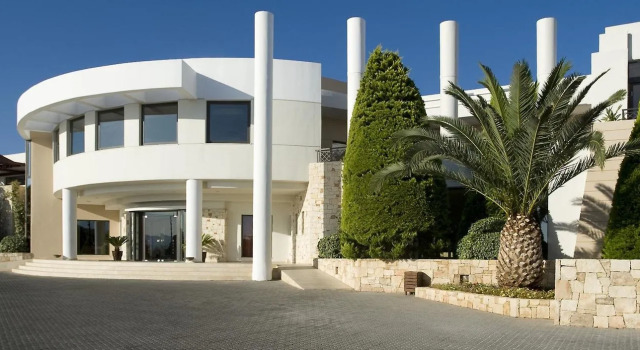Grand Hotel Holiday Resort, จอง รีสอร์ท Limenas Hersonissou Hersonissos