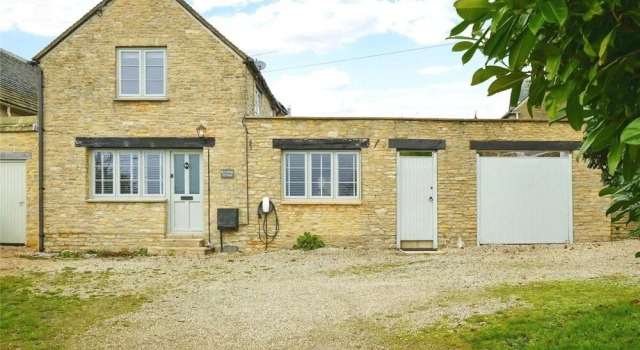 Beautiful 4-bed Cottage in Heart of the Cotswolds, Book Feriehus Witney 