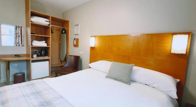 Двухместный номер Economy The Corner House Hotel