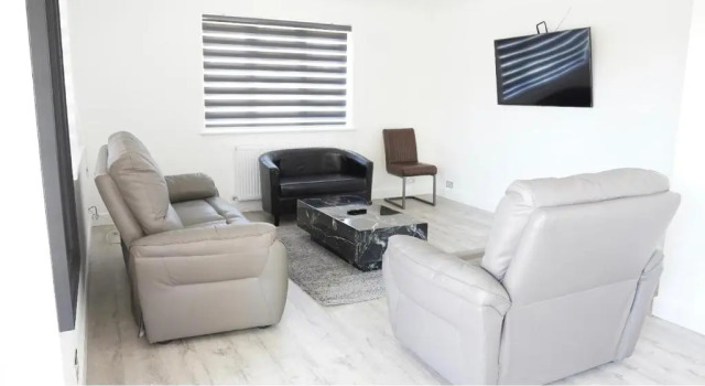 Entire place. Cheerful 2BR apt w/ free WIFI, patio