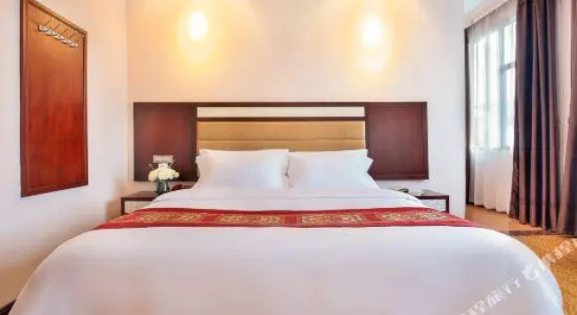 Honghai Hotel (Guilin Railway Station Vientiane City Shop), Забронировать Отель Гуйлинь Гуанси-Чжуанский автономный район, рядом с Guilin Liu San Jie Landscape Park