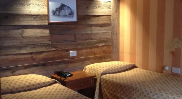 Четырёхместный номер Standard Hotel Chateau Blanc