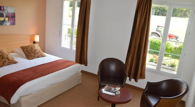 Номер Business Brit Hotel Châteaudun