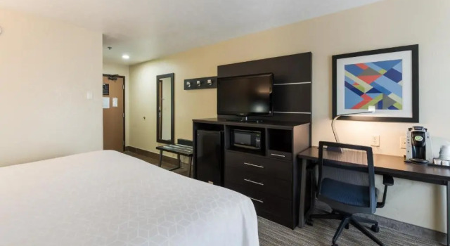 Номер Standard Holiday Inn Express London-I-70 by IHG