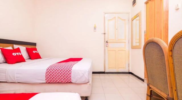 Люкс Superior OYO 2097 Hotel Laksana Inn
