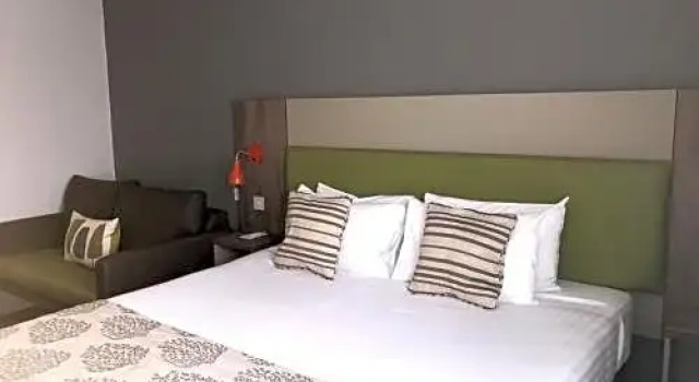 Семейный номер Standard The Epping Forest Hotel