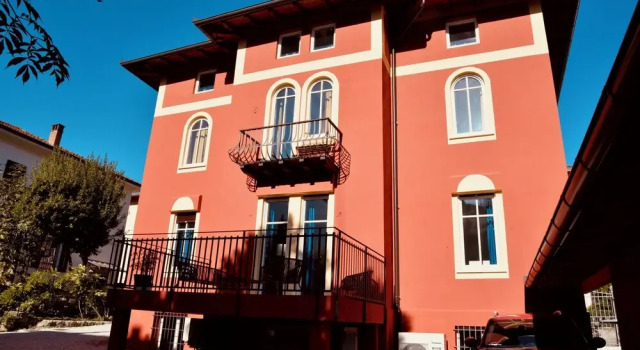 Nine Rooms Shared, Забронировать Отель Отели Тренто с завтраком, рядом с Centro Servizi Culturali Santa Chiara, Завтраки