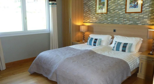 Chalet Grand Loup, Book Chalet Hoteller i 4 Valleys med pool, Swimmingpool